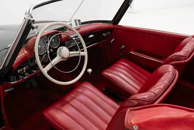 Mercedes-Benz SL-Class