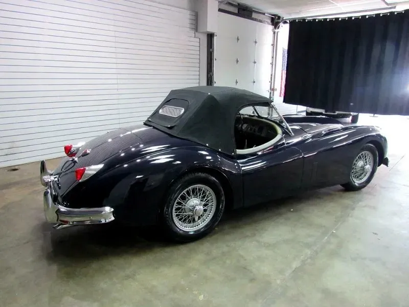 Jaguar XK140 MC