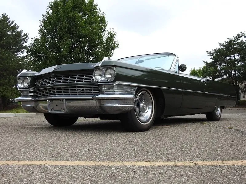 Cadillac DeVille