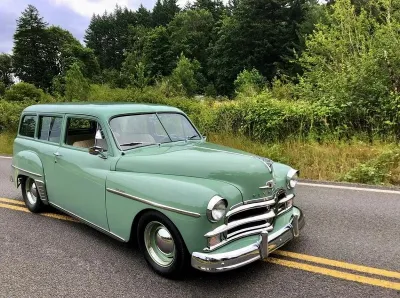 1950 Plymouth Deluxe Suburban