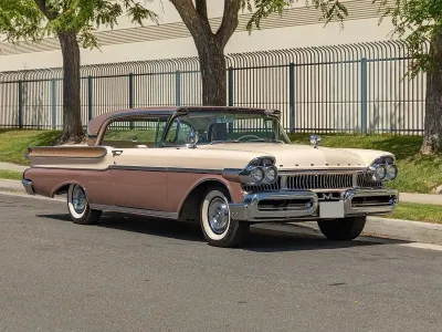 1957 Mercury Turnpike Cruiser 2-Door Hardtop