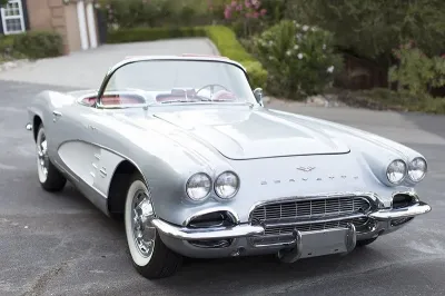 1961 Chevrolet Corvette Fuel Injected