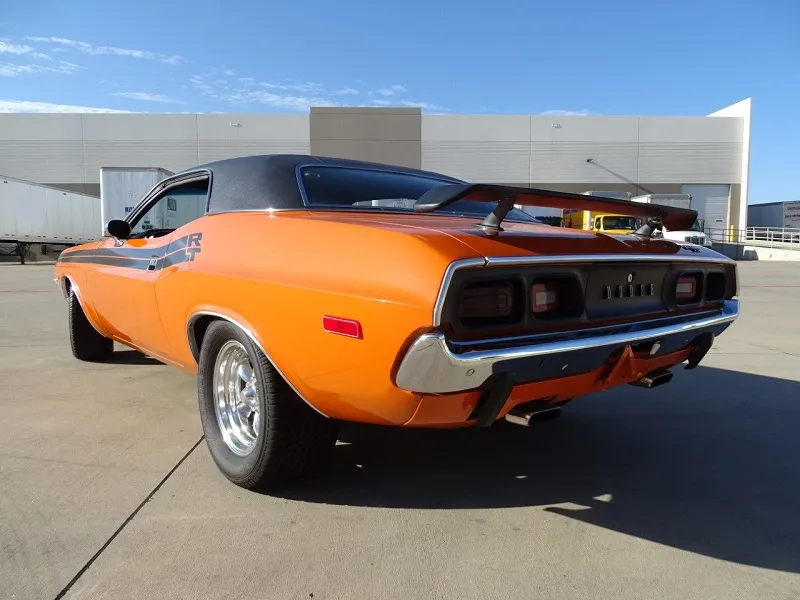 Dodge Challenger