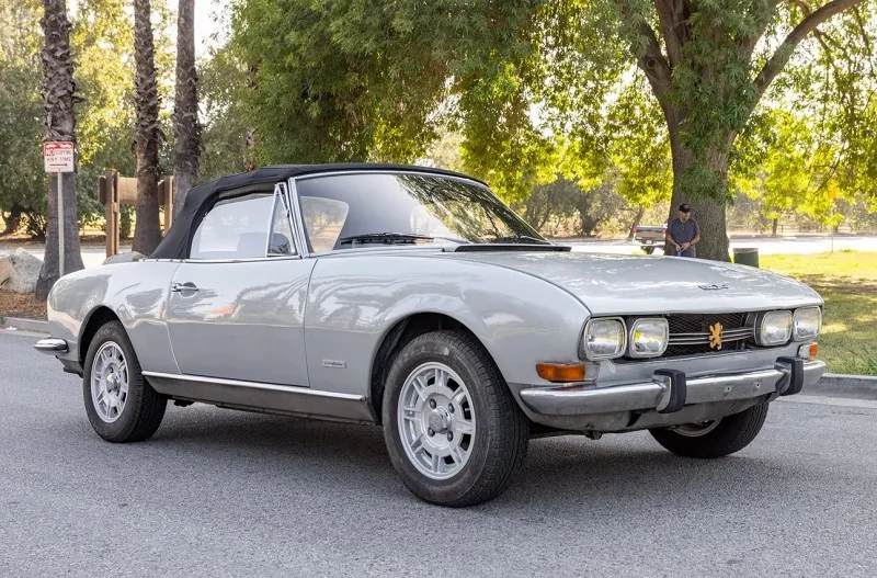 Peugeot 504