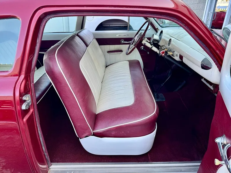 Ford Custom