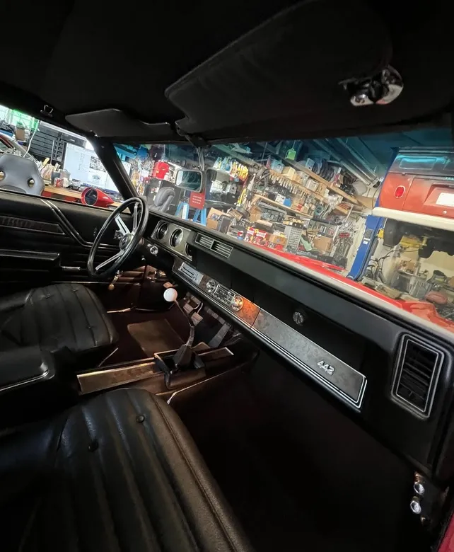 Oldsmobile 442