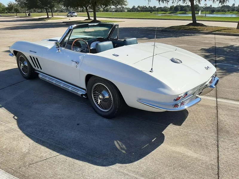 Chevrolet Corvette