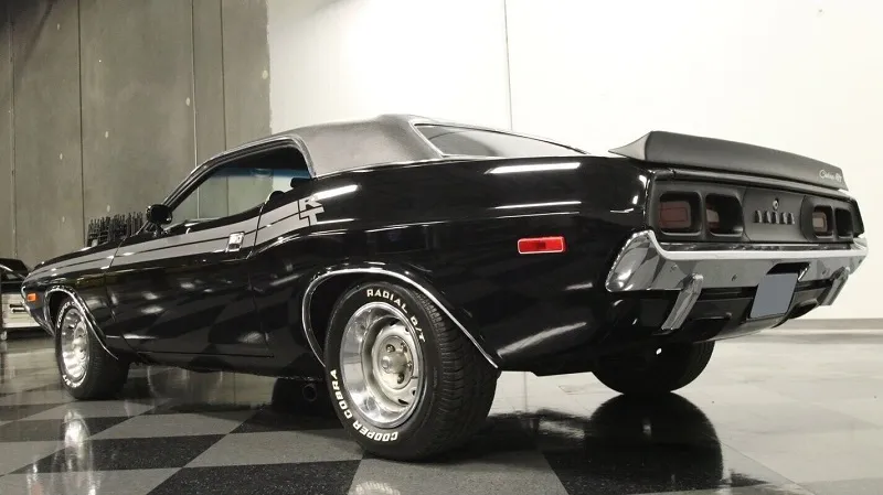 Dodge Challenger