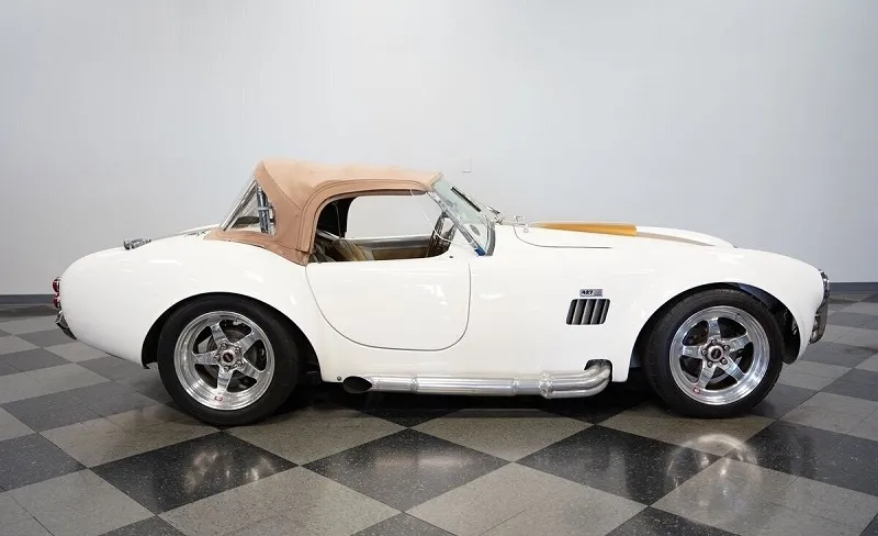 Shelby Cobra
