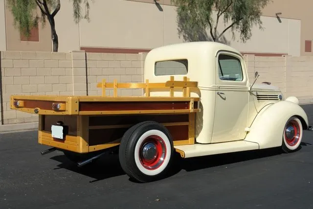 Ford Pickup