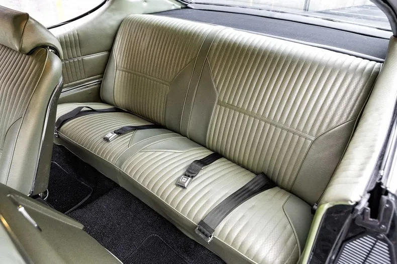 Oldsmobile Cutlass
