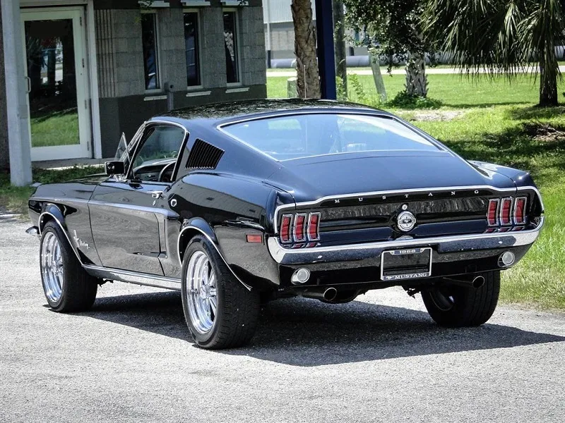 Ford Mustang