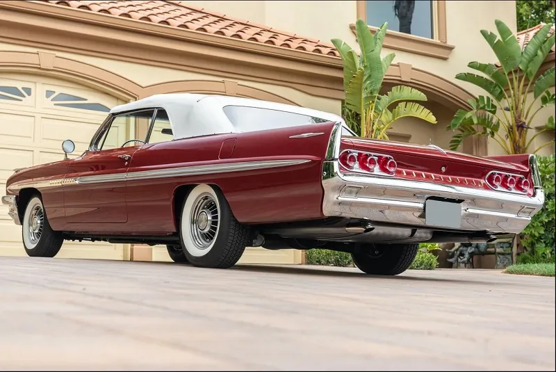 Pontiac Bonneville