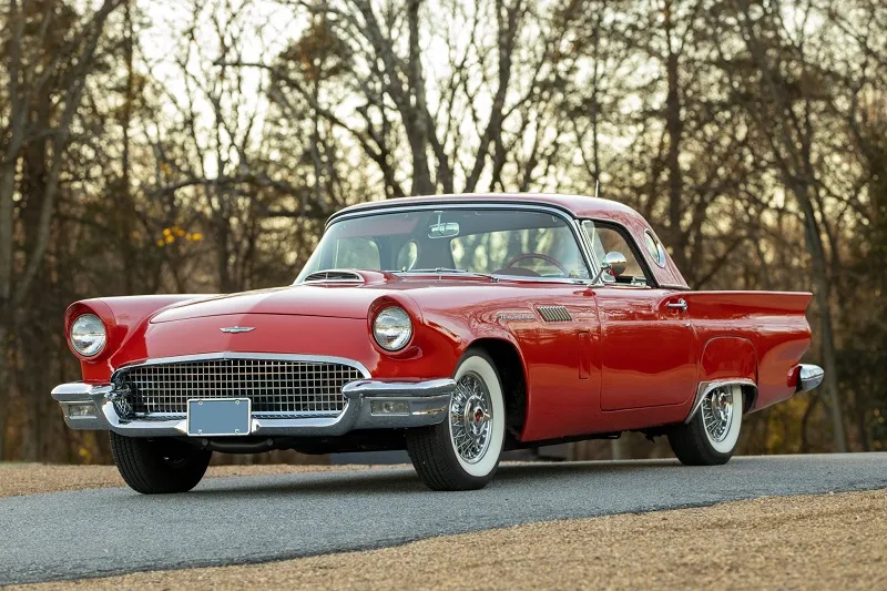 1957 Ford Thunderbird