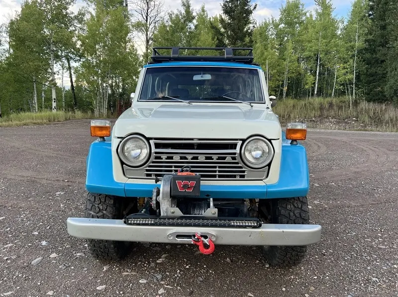 Toyota Land Cruiser FJ55