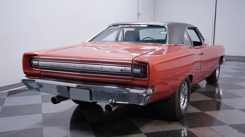 Plymouth Road Runner