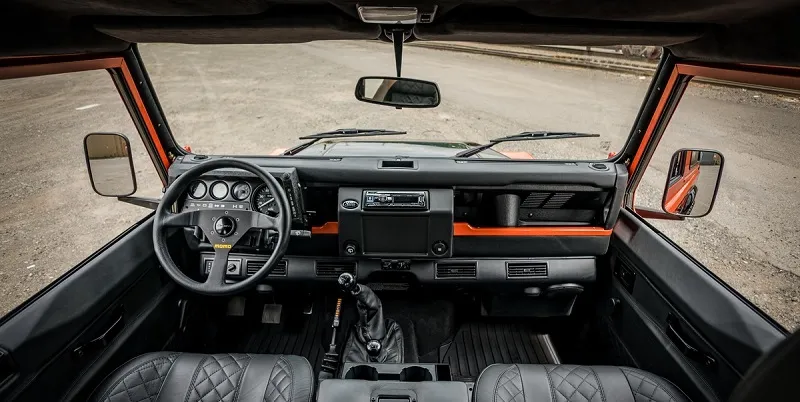 Land Rover Defender