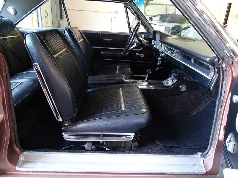 Plymouth Sport Fury