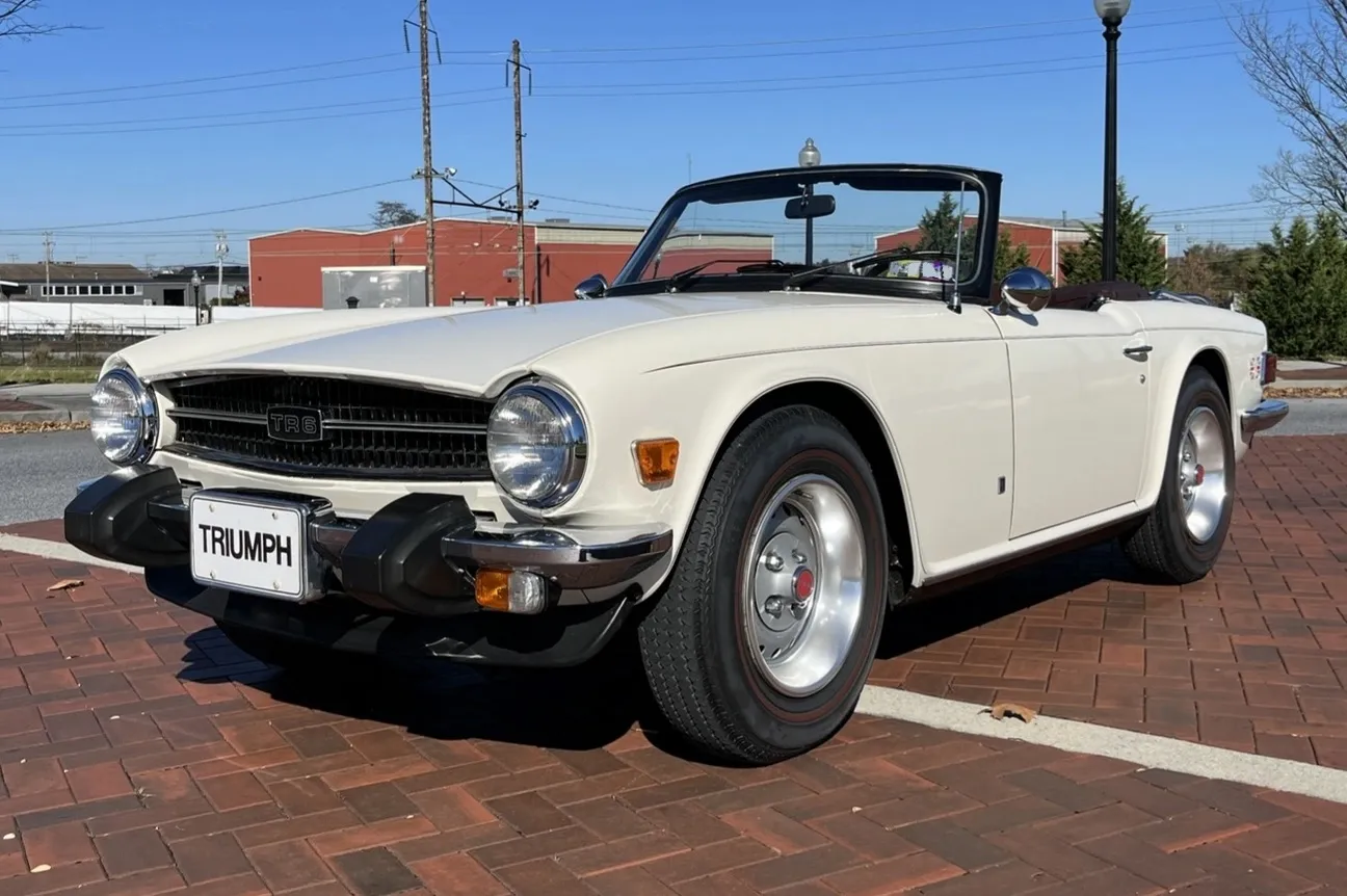 Triumph TR6