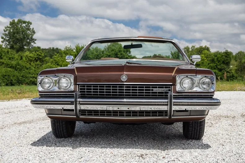 Buick Centurion