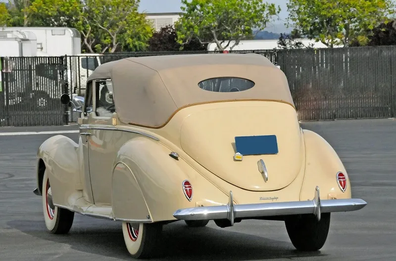 Lincoln Zephyr