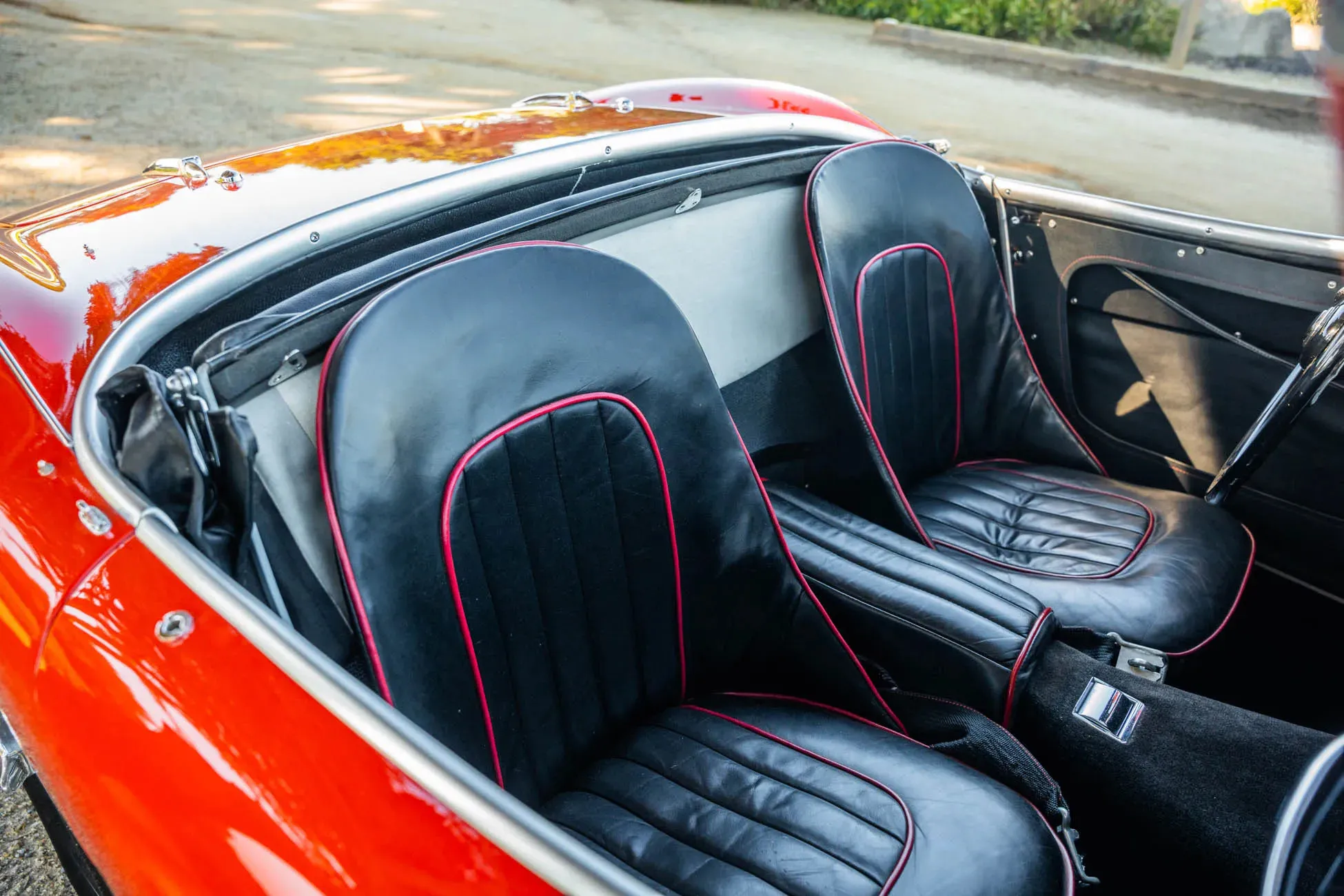 Austin-Healey 100M BN2