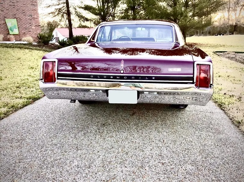 Oldsmobile 442