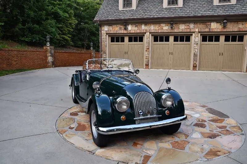 Morgan Plus 4
