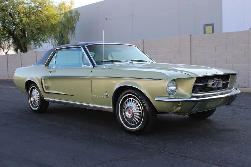 Ford Mustang