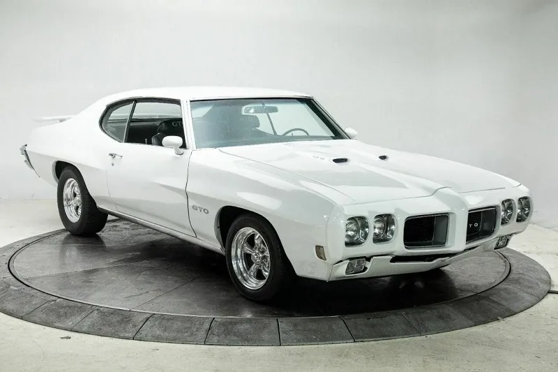 1970 Pontiac GTO V8