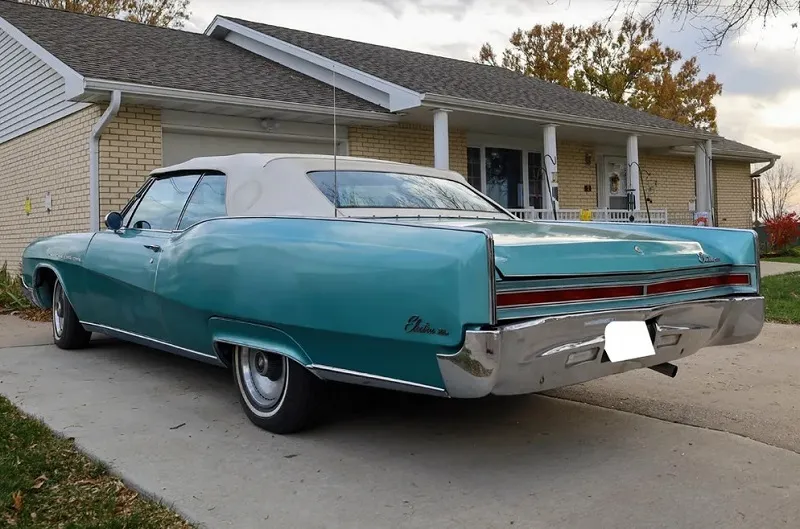 Buick Electra 225