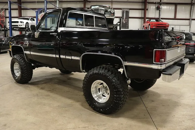 Chevrolet K-10