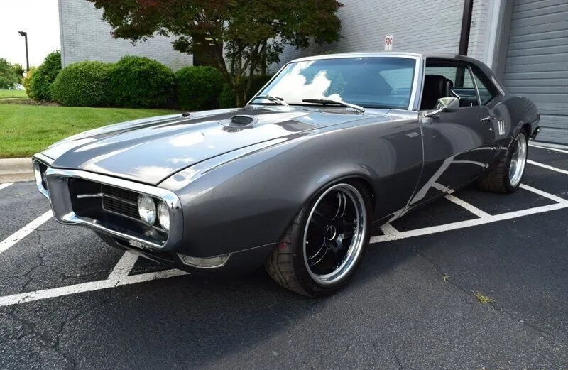1968 Pontiac Firebird Restomod