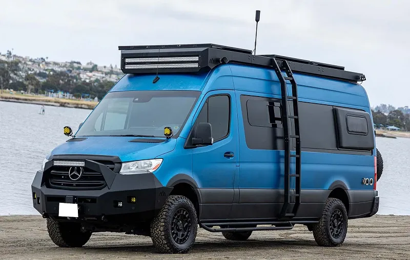 Mercedes-Benz Sprinter 2500