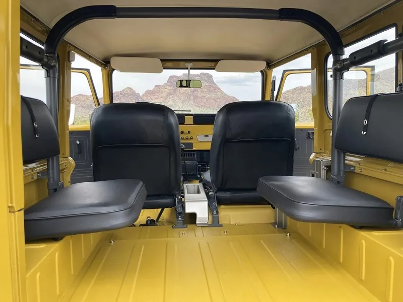 Toyota Land Cruiser FJ40