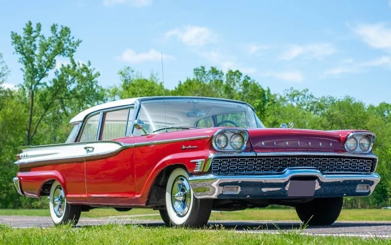 1959 Mercury Monterey Two-Door Hardtop