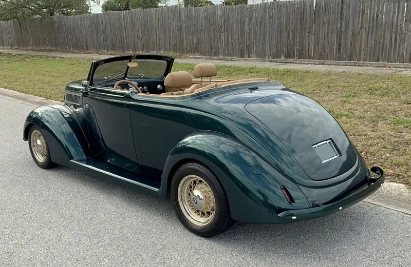 Ford Cabriolet