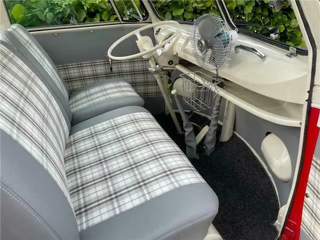 Volkswagen Bus