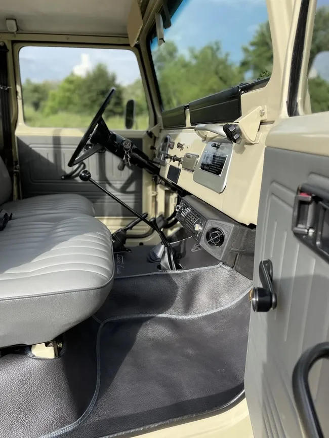 Toyota Land Cruiser HJ45