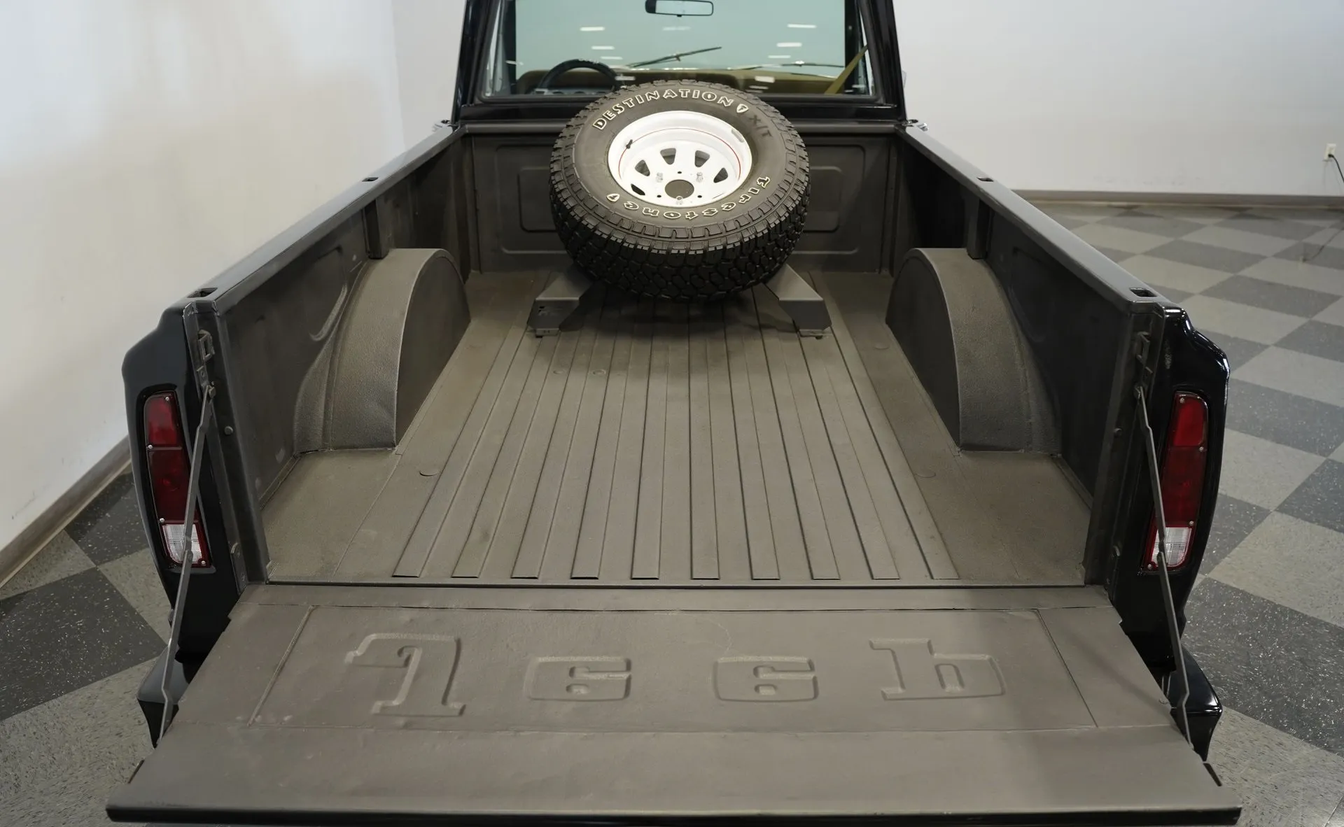 Jeep J10 Honcho