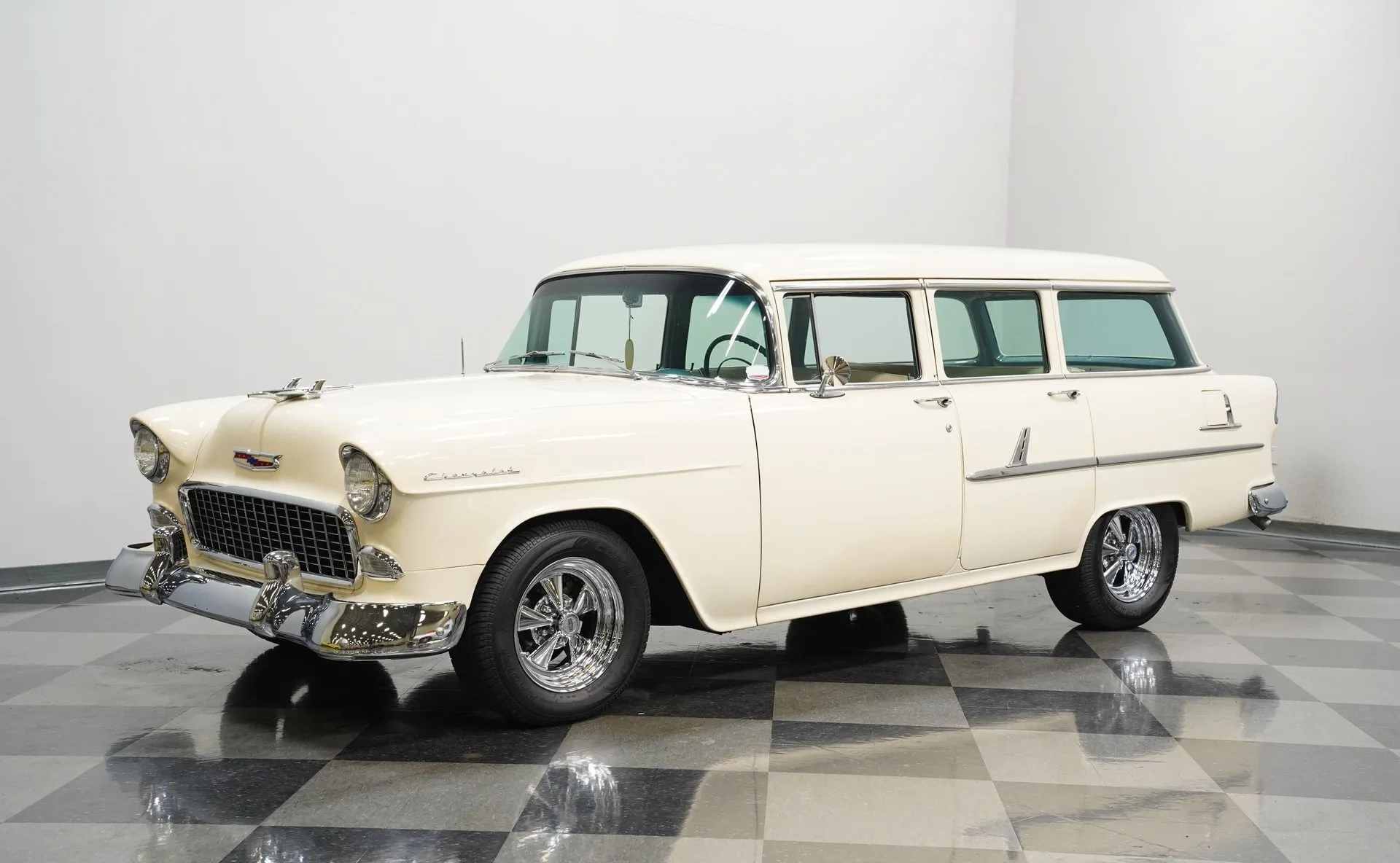 Chevrolet 210