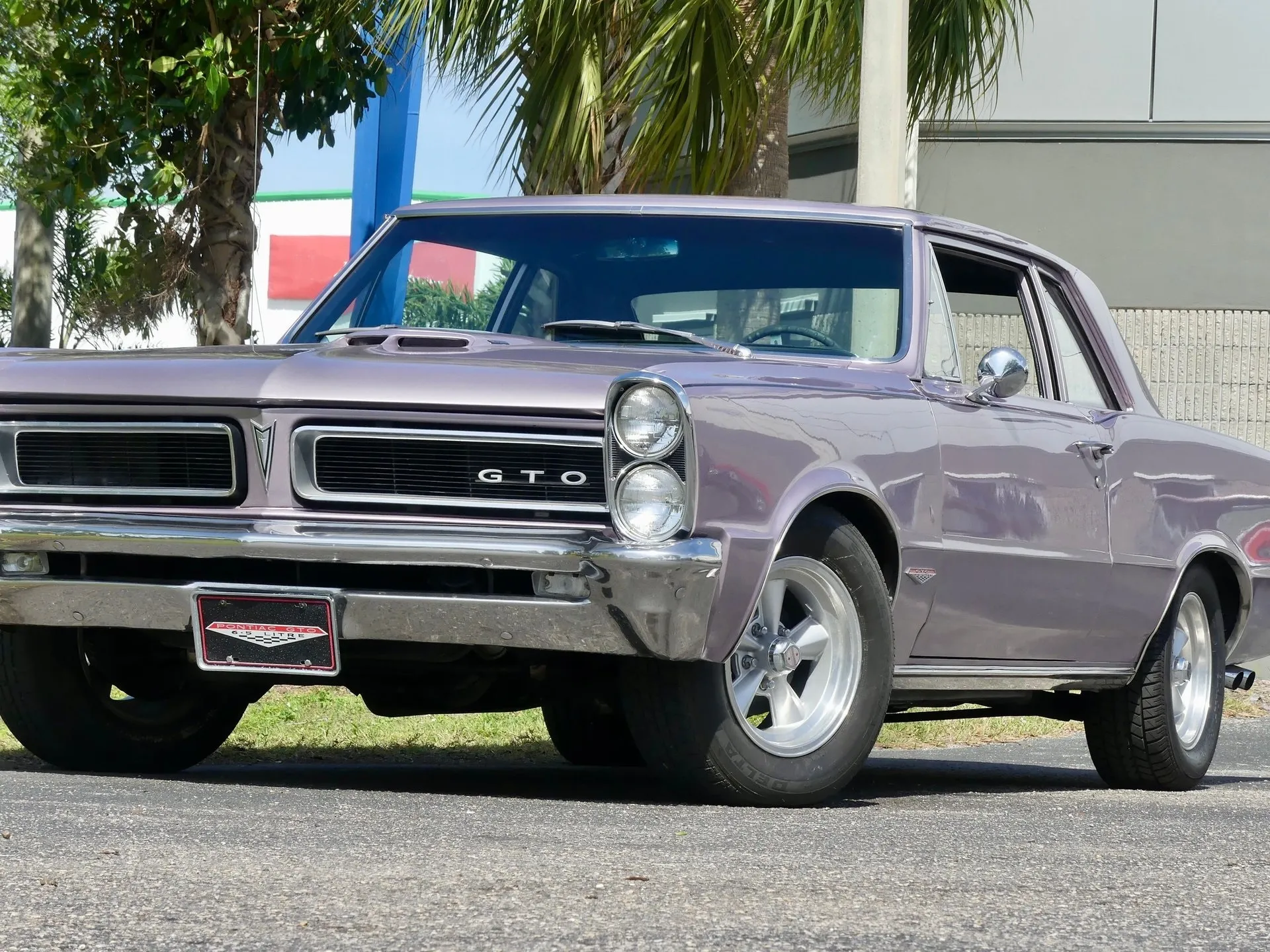 Pontiac LeMans