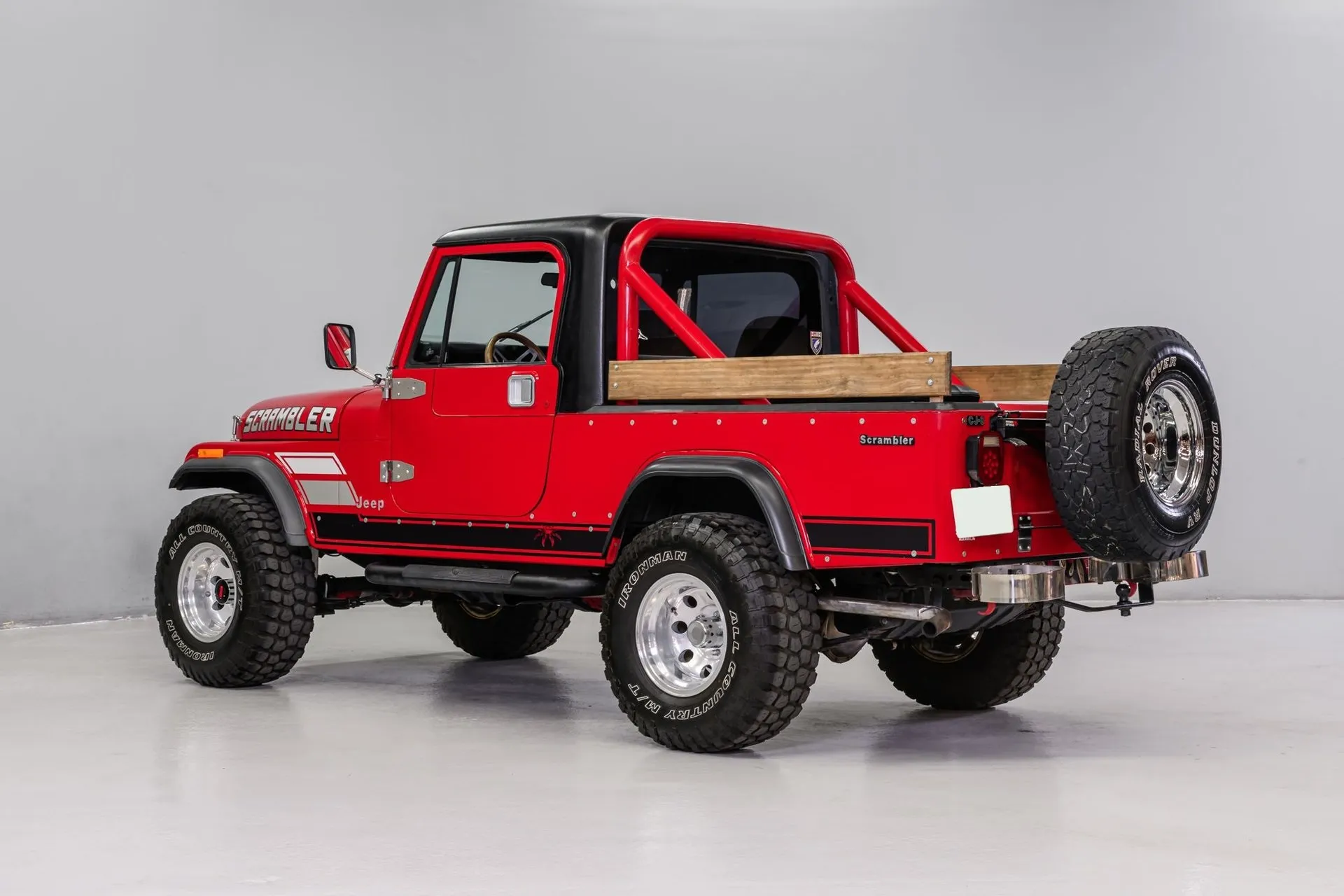 Jeep CJ8 Scrambler