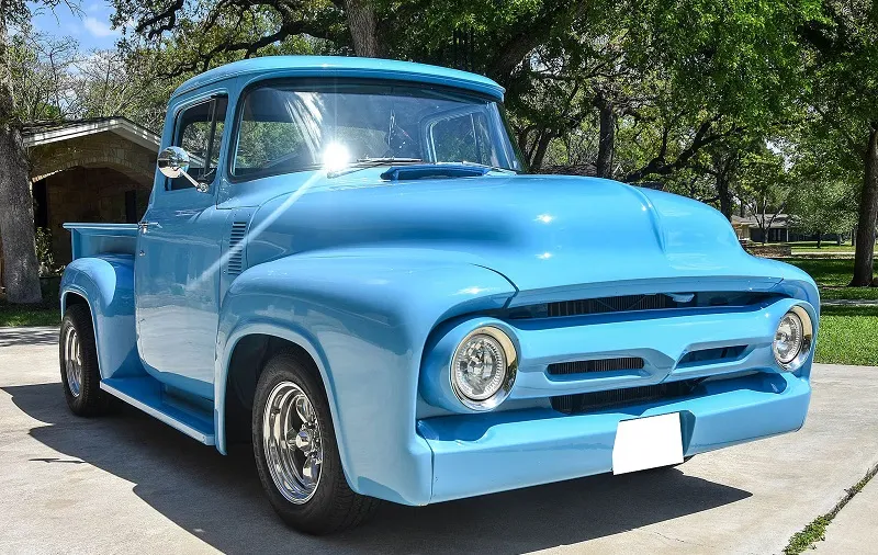 Ford F-100