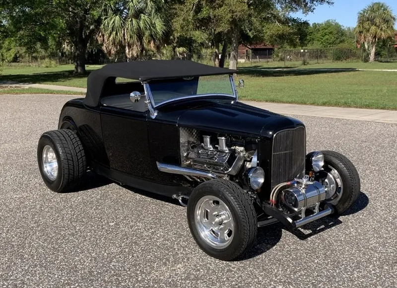 1932 Ford Hi-Boy Roadster