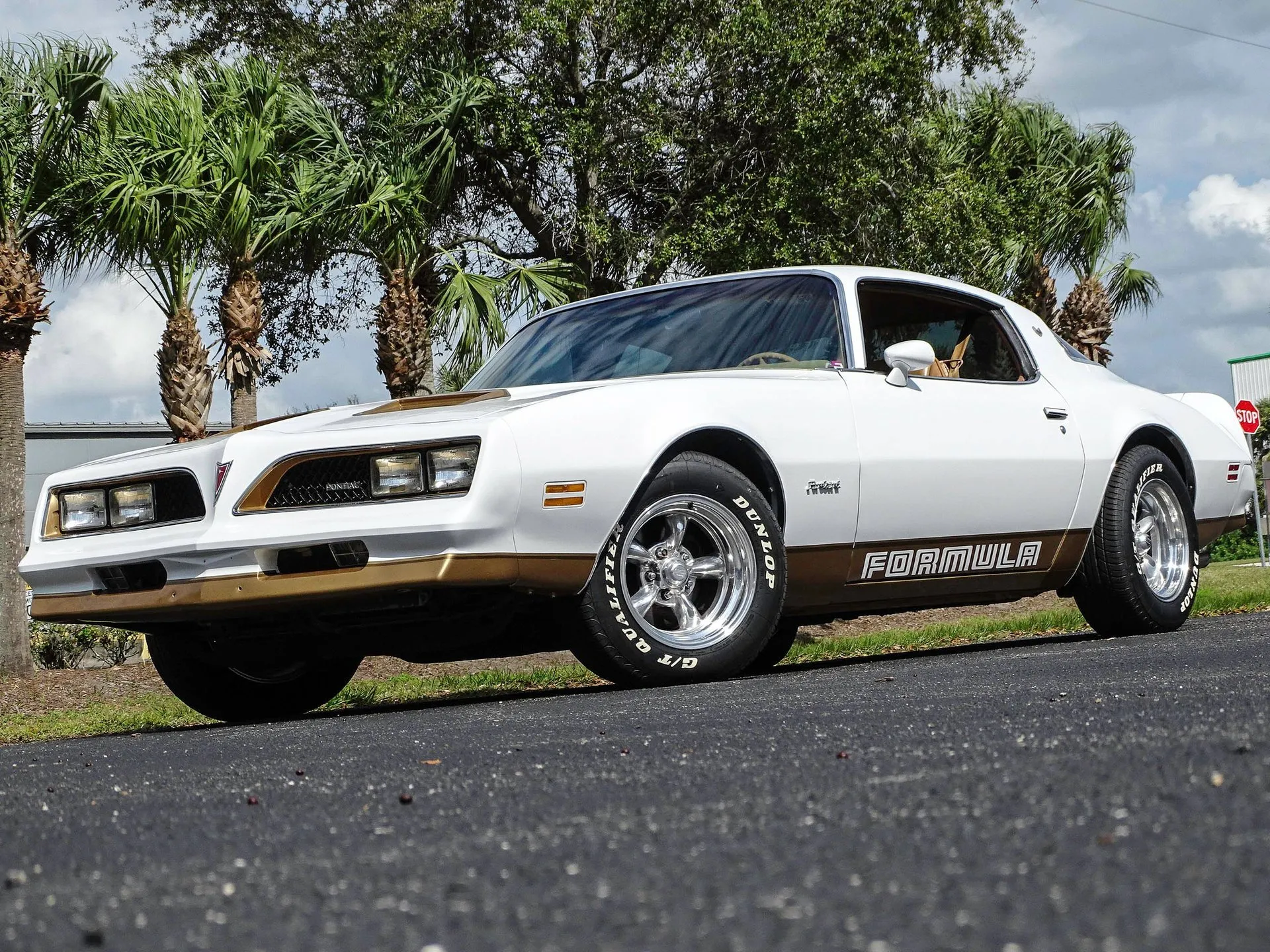 Pontiac Firebird
