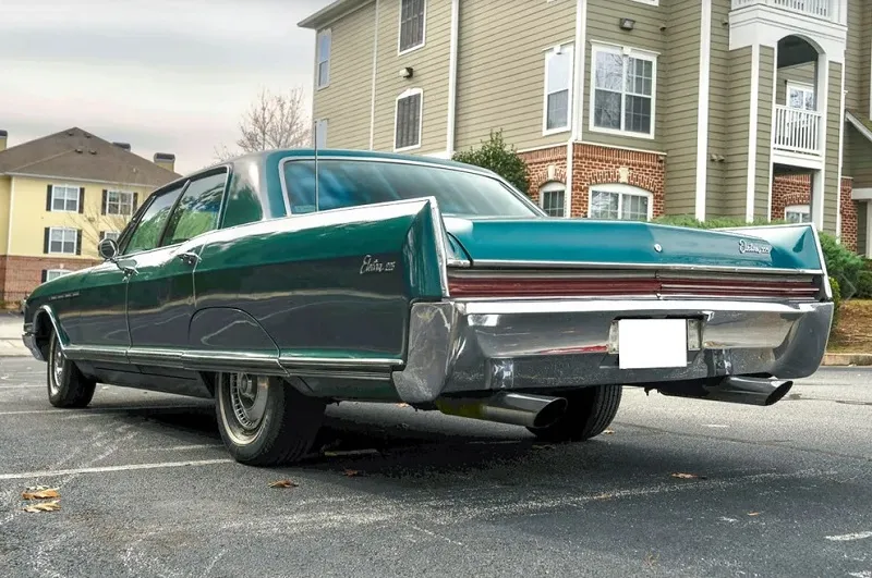 Buick Electra 225