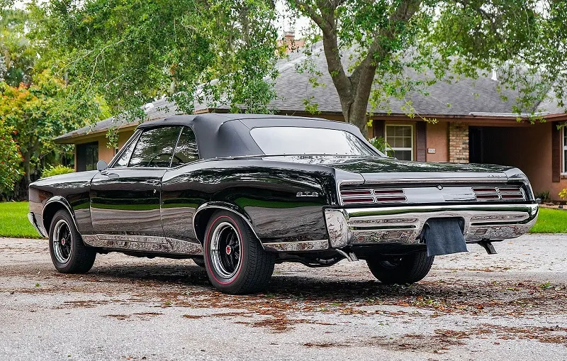 Pontiac LeMans