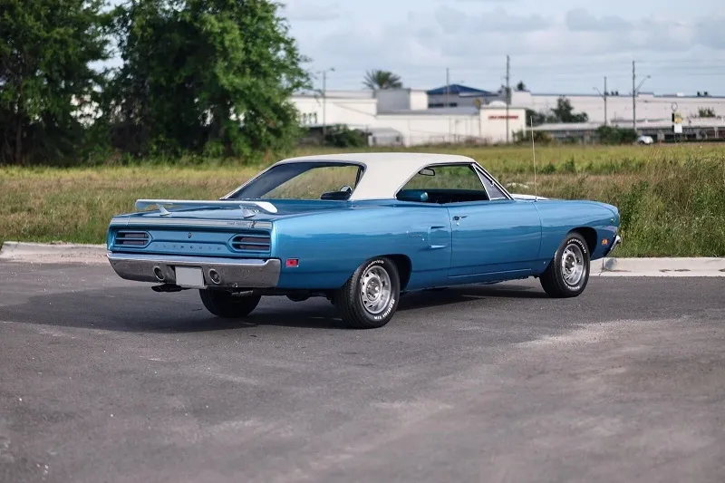 Plymouth Road Runner