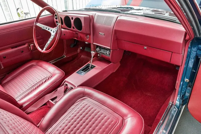 AMC AMX